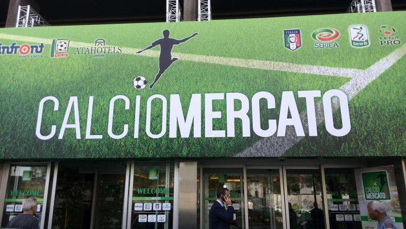Calciomercato, spazio ora agli svincolati