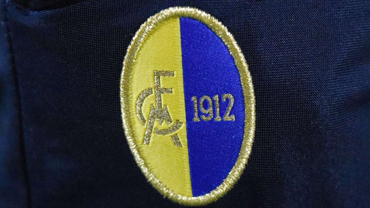 Gazzetta di Modena: "Il Re Modena è solo sul trono"