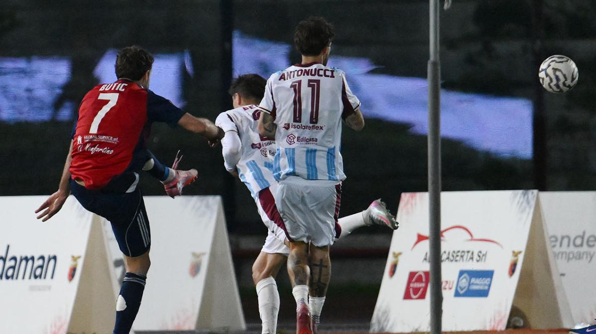 Casertana, Butic osservato speciale: Cesena e Carrarese interessate