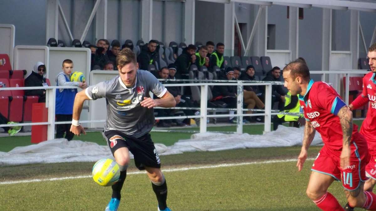 Cesena e Alessandria, duello di mercato per il terzino Eleuteri