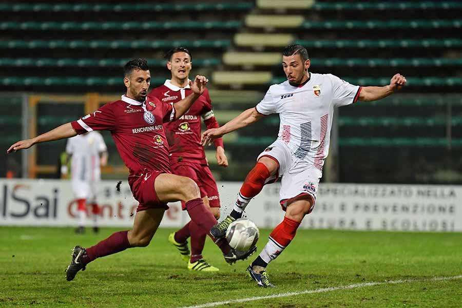 Casertana, accordo raggiunto con l'Avellino per De Vena