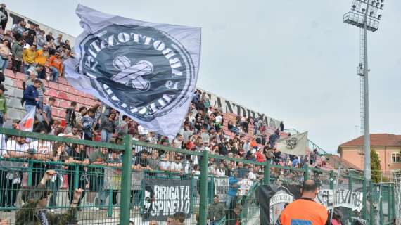 Alessandria KO, parte la contestazione. E in panchina arriva Banchini