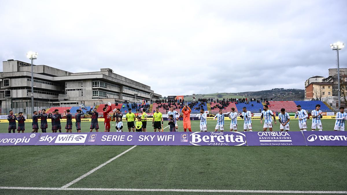 TOP NEWS ORE 20 - Vetrini celebra Grosseto a TMW Radio. Decisioni Giudice