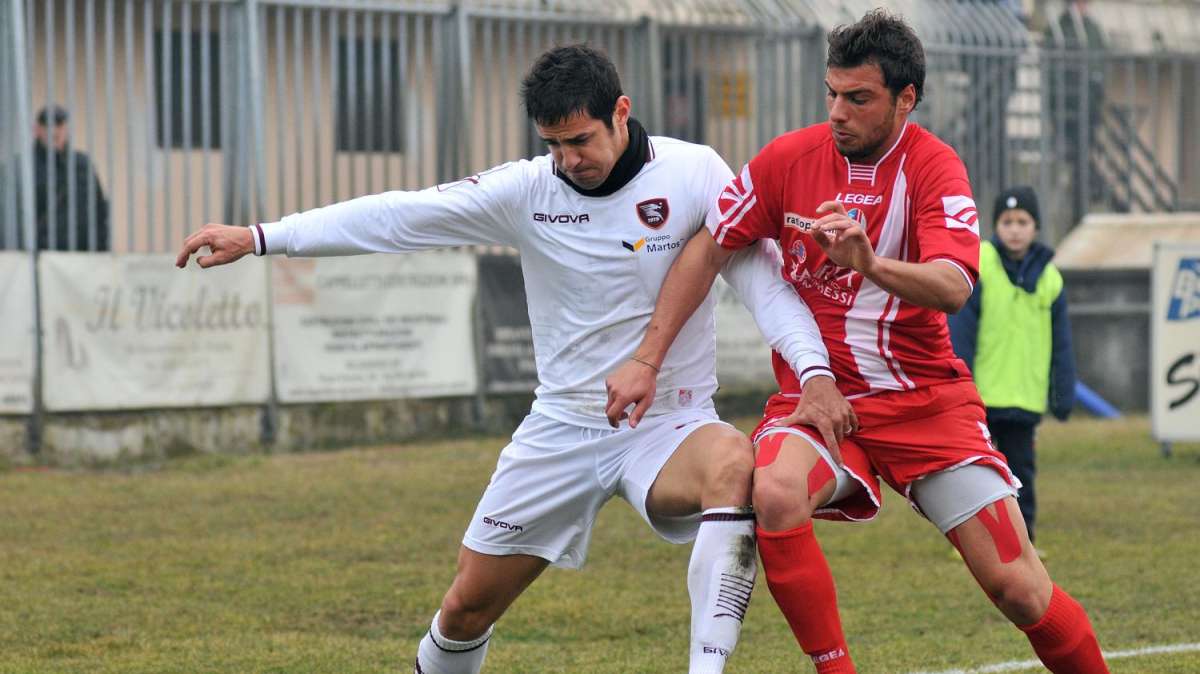 Catanzaro, depositati i contratti di 24 giocatori