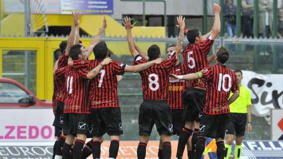 Nocerina, l'ex Cornaro: "Non ho mai dimenticato i colori rossoneri"