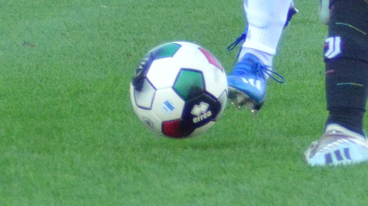 Parziali 17.30: Modena non si ferma, Cesena e Siena ko. Pescara e Bari ok