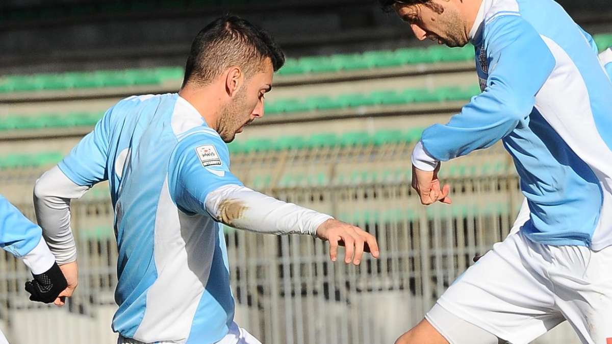 Pro Piacenza, firmano in due