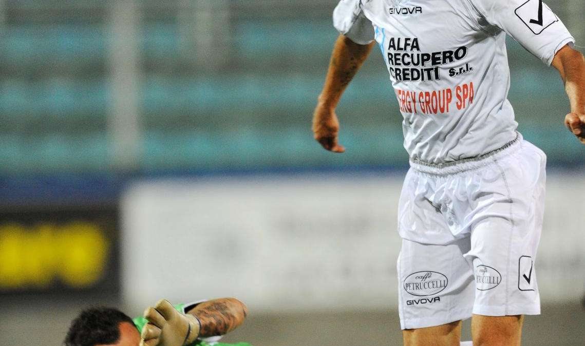 1^ Divisione, parziali primo tempo: vantaggi esterni per Nocerina, Pavia e Lumezzane