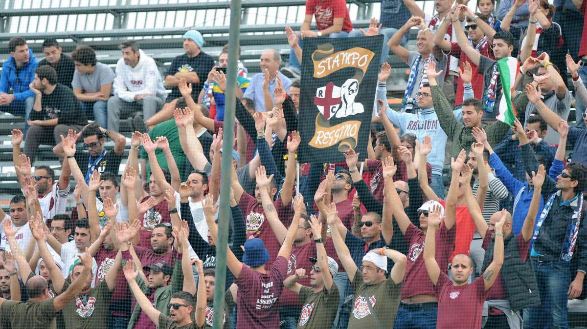 Reggina, la fideiussione c'è. Tre giocatori in uscita