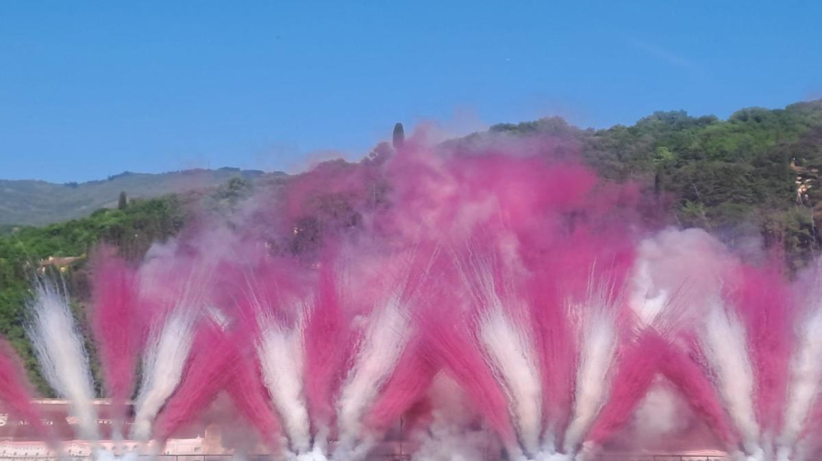 Arezzo promosso in Serie B. Al triplice fischio scoppia la festa amaranto