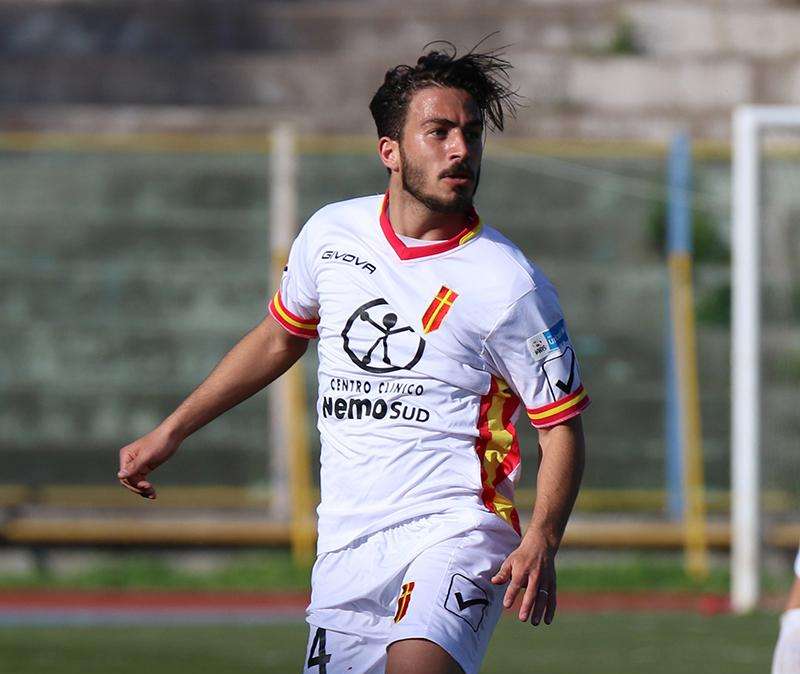 Reggina, vicino un centrocampista del Pisa