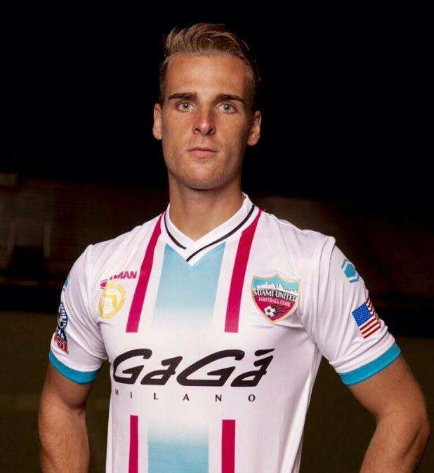 Catania, può arrivare un centrocampista da Miami?
