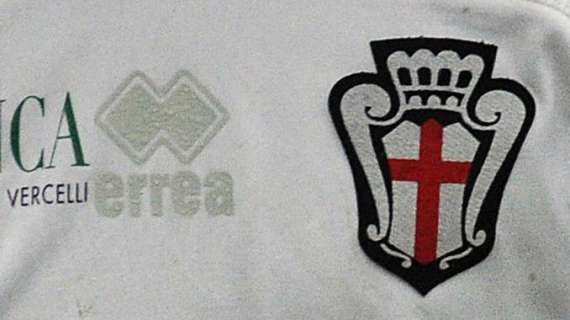 La Pro Vercelli onora Silvio Piola con una maglia celebrativa