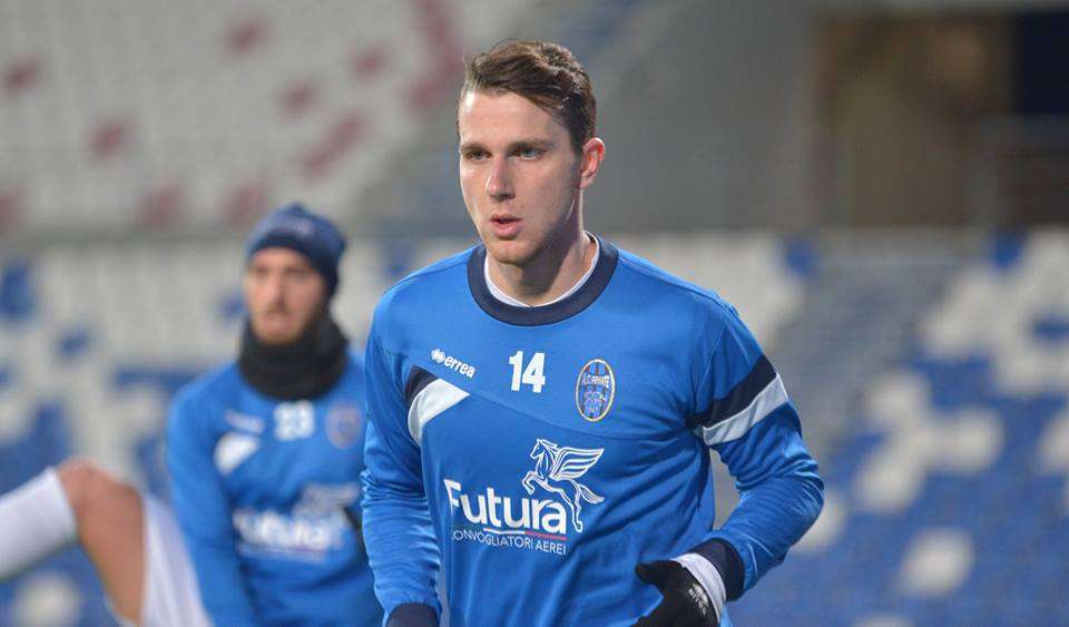 NOTIZIA TC - Livorno, idea Simonetti per la mediana amaranto