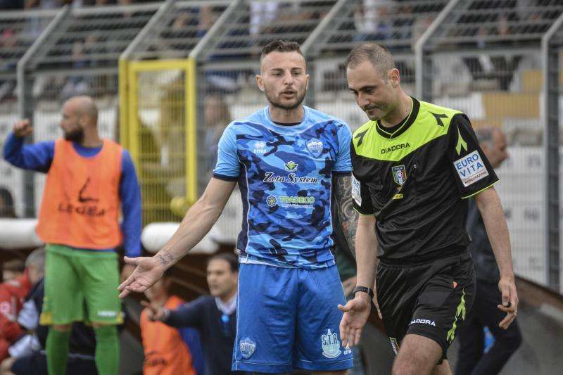 Foggia, piace un terzino ex Lecce