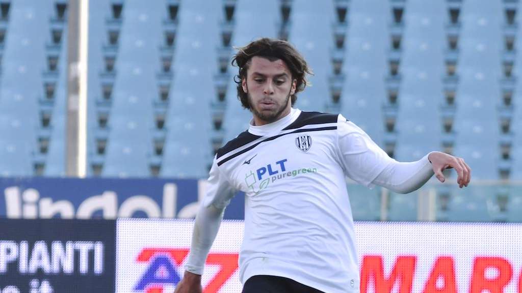 Viterbese, per rinforzare la difesa si pensa allo svincolato Maddaloni