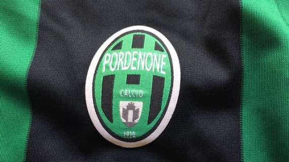 Pordenone, a "San Siro" in biancorosso: la maglia per la Tim Cup