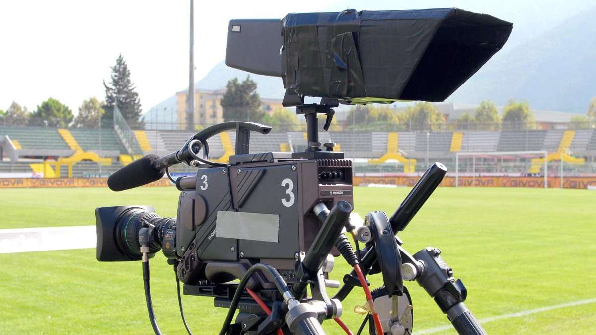 1^ Divisione, anche Lecce e Prato giocheranno di sabato