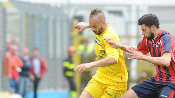 Perugia-Entella il duello passa dal campo al mercato