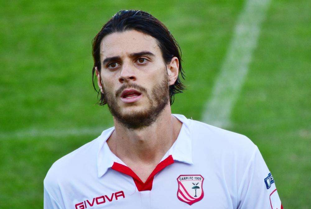 Novara, per la difesa si pensa a Ligi. Concorrenza del Cittadella