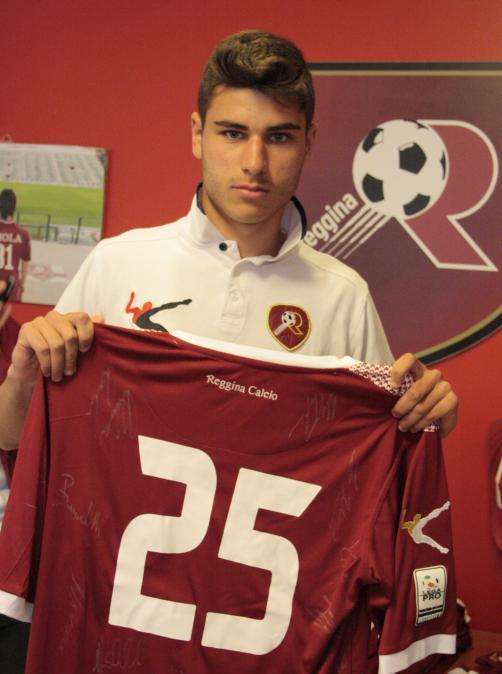 Reggina, c'è il ritorno di un giovane centrocampista