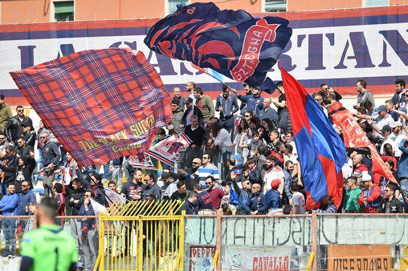 Casertana, nelle prossime ore la firma di un centrocampista