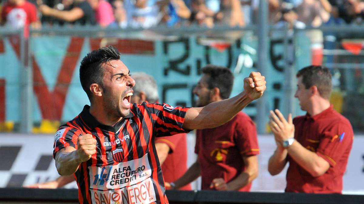 1^ Divisione, la Nocerina in rimonta sul Frosinone