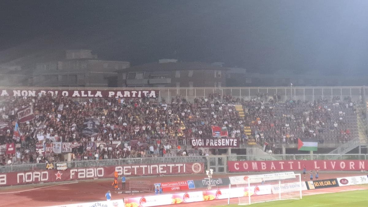 Giudice Sportivo: pesante ammenda per il Livorno. Braglia lascia Perugia con una squalifica