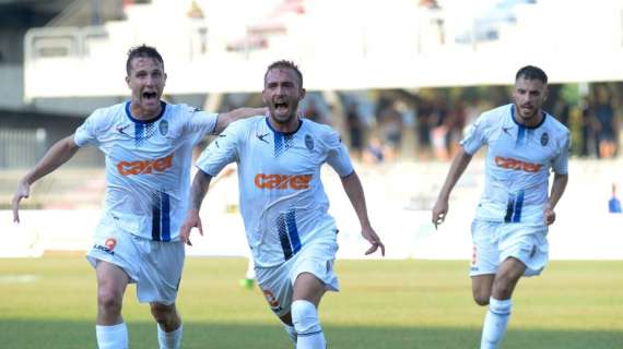 UFFICIALE - Crotone, Guido Gomez è un nuovo attaccante rossoblù