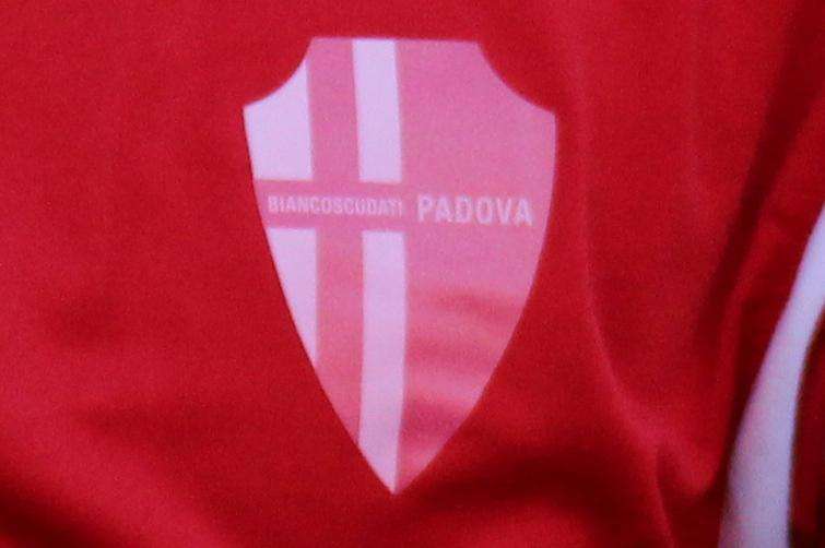 Padova, stretta finale per il DG