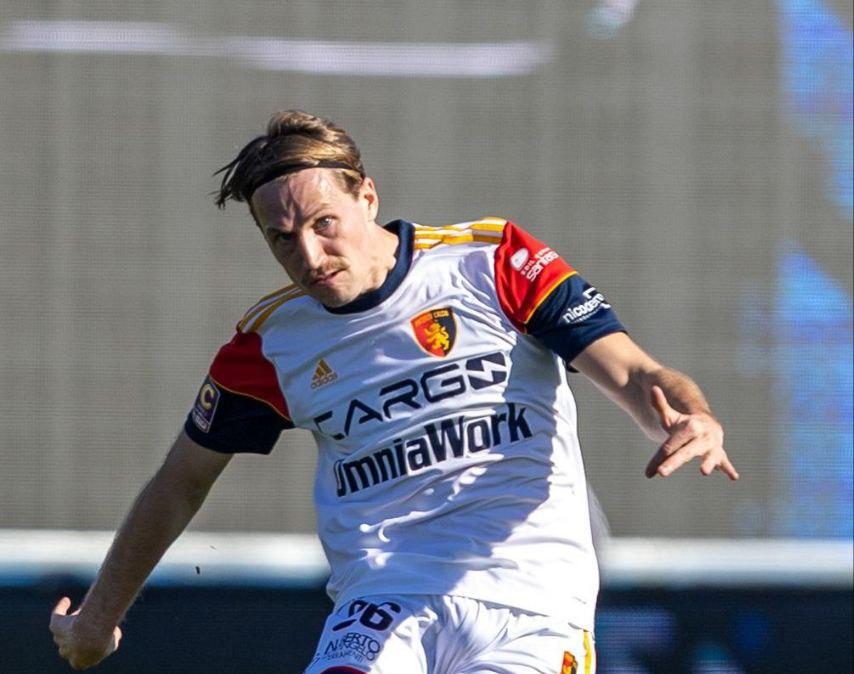 Immagine strip Primo piano n.2