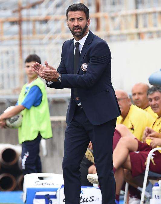 Livorno, l'ex mister Panucci verso l'Albania