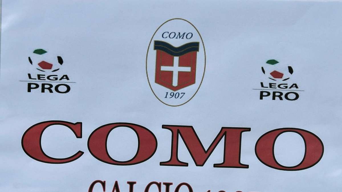 Como, piacciono due esperti attaccanti