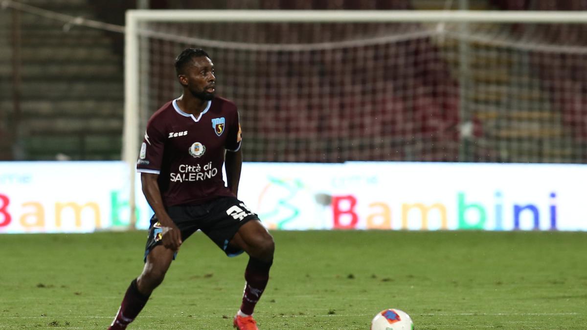Salernitana, pronto a sorpresa il clamoroso ritorno di Akpa Akpro dalla Serie A