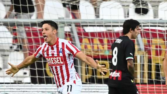 Catania, rinforzo per l'attacco: vicino lo svincolato Alex Rolfini