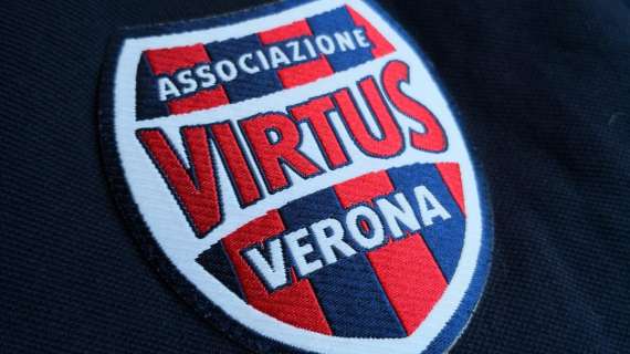 Virtus Verona, l'ospitalità anche nel derby: bottiglia in regalo al patron del Cittadella
