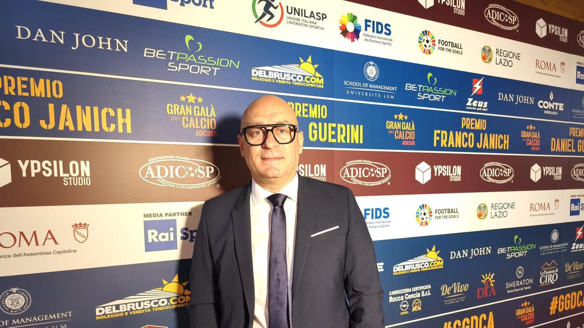 Obbiettivo: "Casarano, un modello da far crescere con umiltà. Di Bari resta"
