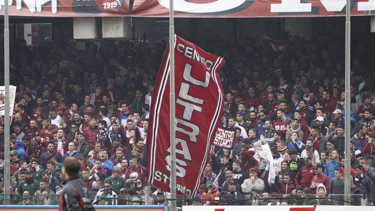 Salernitana, si aggrega un centrocampista