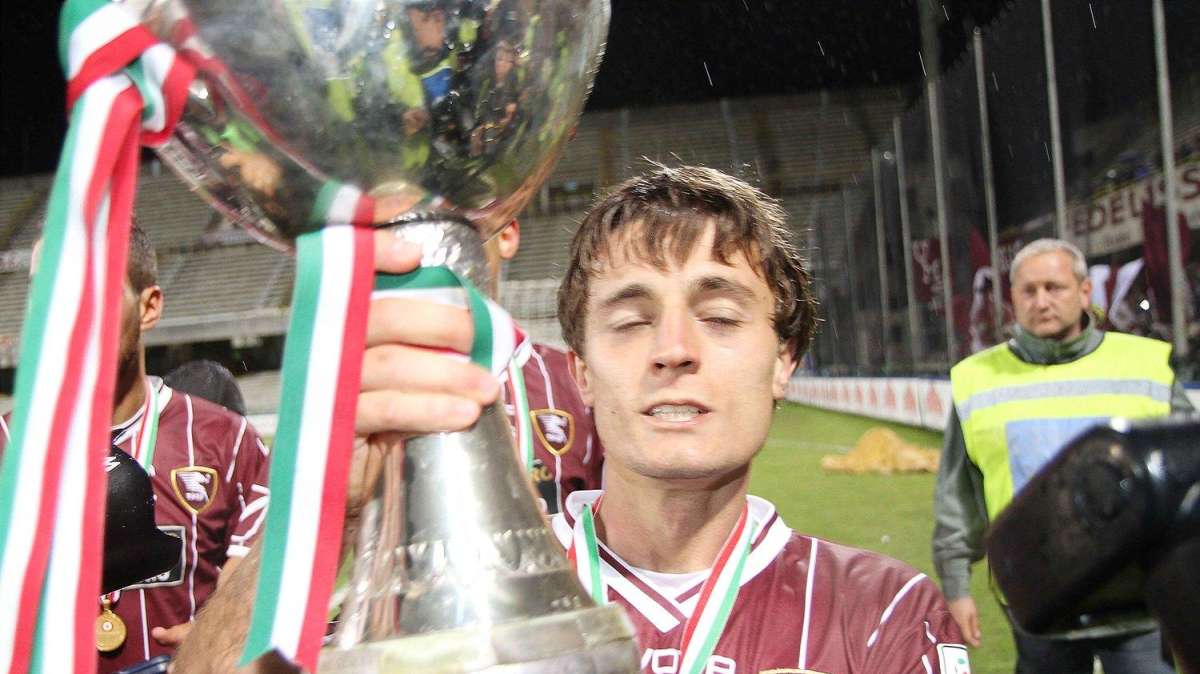 Salernitana, Gustavo verso l'addio