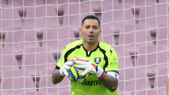 Salernitana, il portiere Sepe proposto al Pescara: ma c'è un ostacolo
