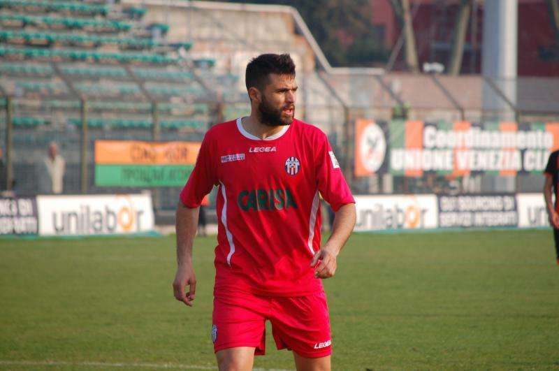 Vibonese, c'è l'accordo con un difensore ex Bari