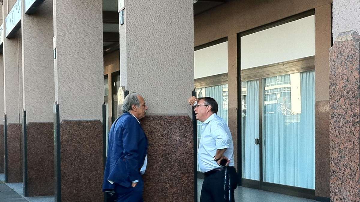 LIVE TLP - ATA HOTEL: Colloquio Specchia-Foti: si parla di Corazza?