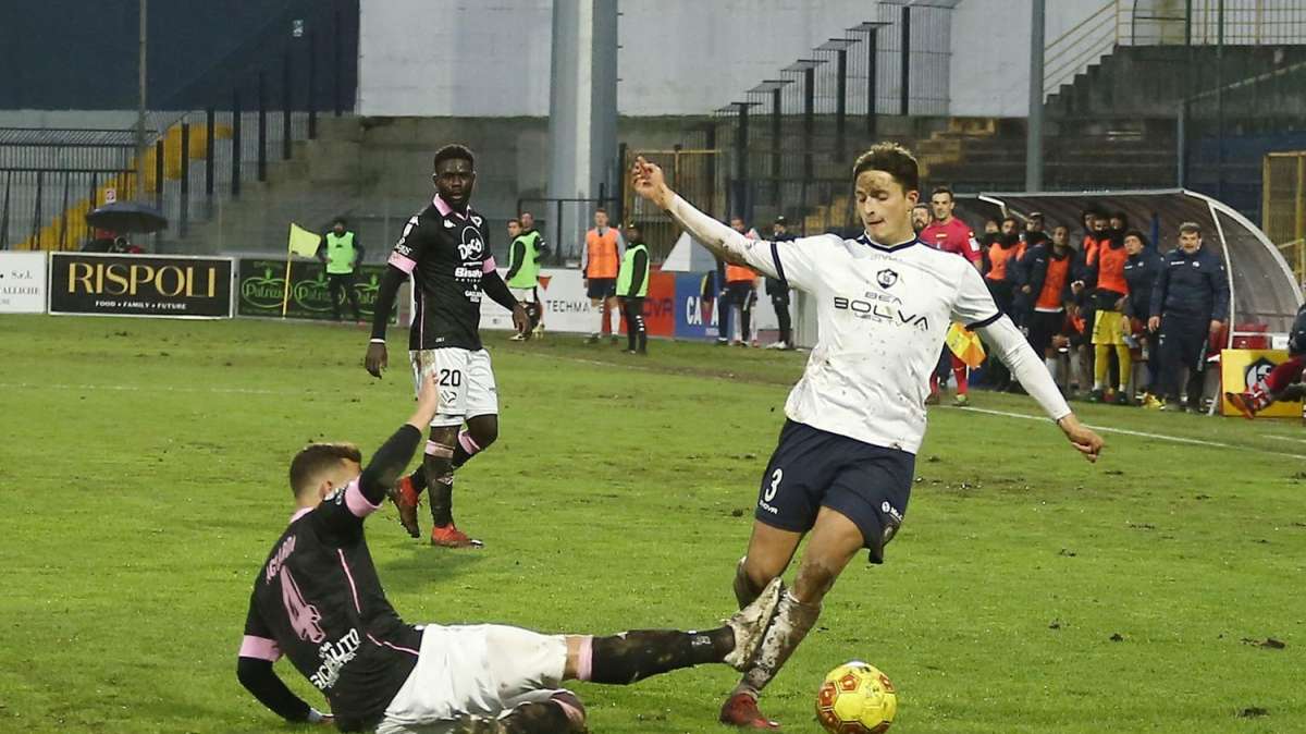 Il Palermo conferma Accardi: lavori in corso per il rinnovo