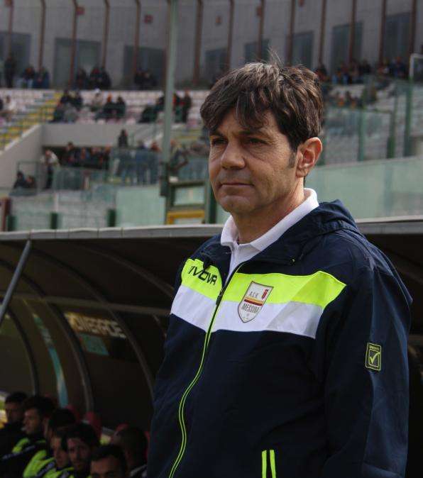 Ischia, Rapullino: "Di Costanzo viene sospeso perché..."