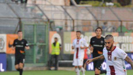 Reggiana, un centrocampista sale in Serie B