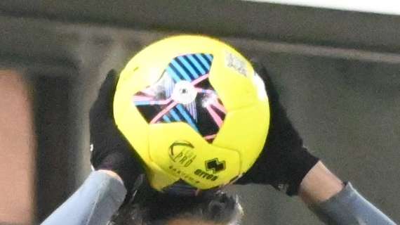 Benevento-Turris, il gol di De Felice inganna l'arbitro. Ma poi arriva la convalida