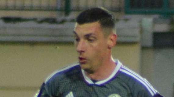Sorrento, setto nasale ko per Martignago: in campo con maschera protettiva