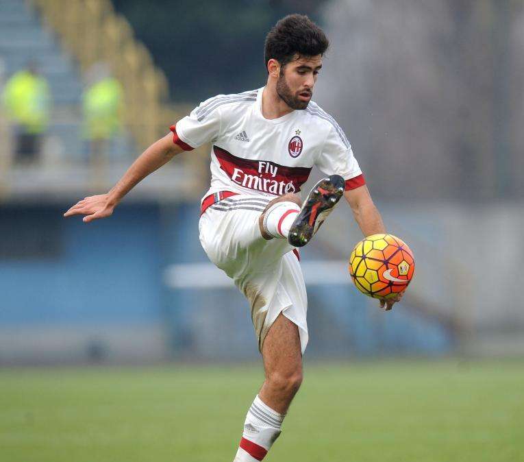 Carrarese, quasi fatta per un attaccante del Bologna