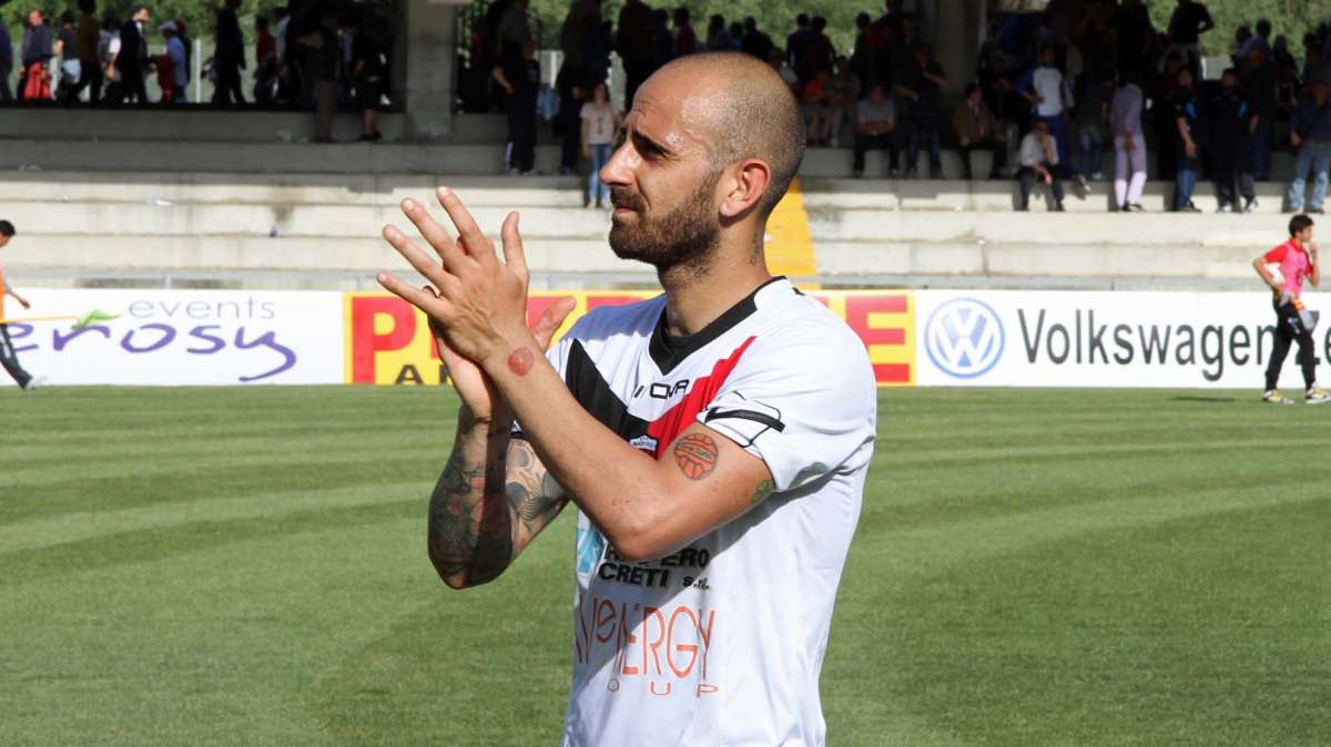 Lecce, sondaggio per Mazzeo