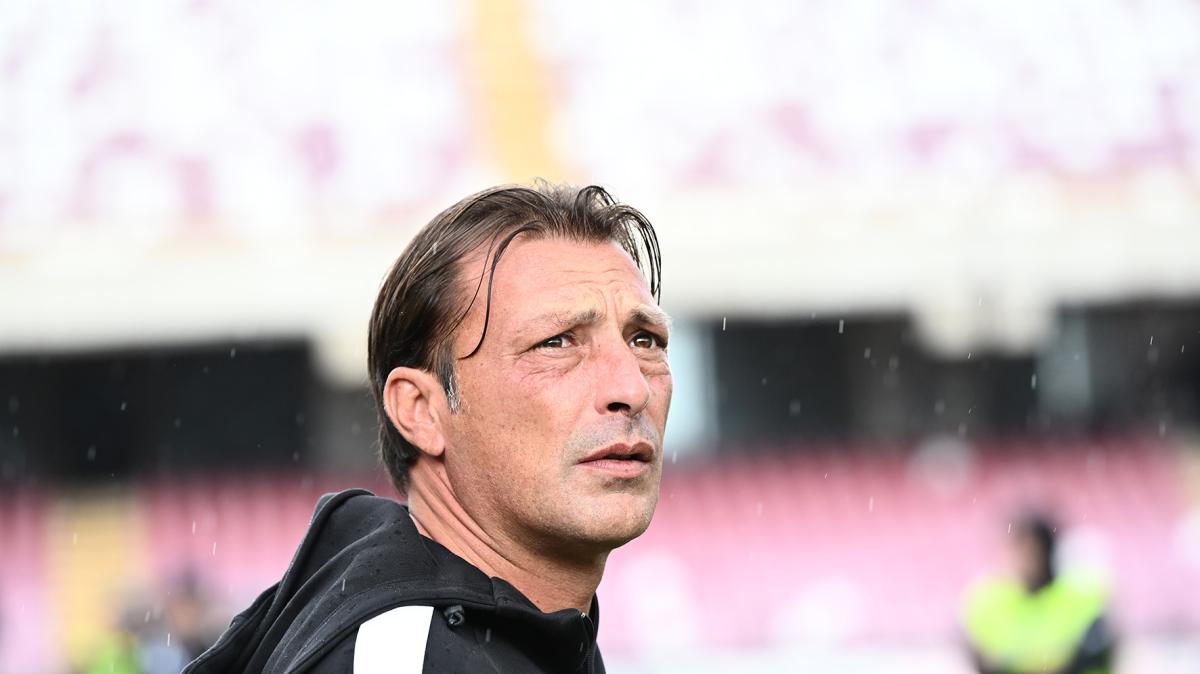 Salernitana, Raffaele: "Vittoria meritata, c'era un rigore per noi. Presto per parlare della classifica"